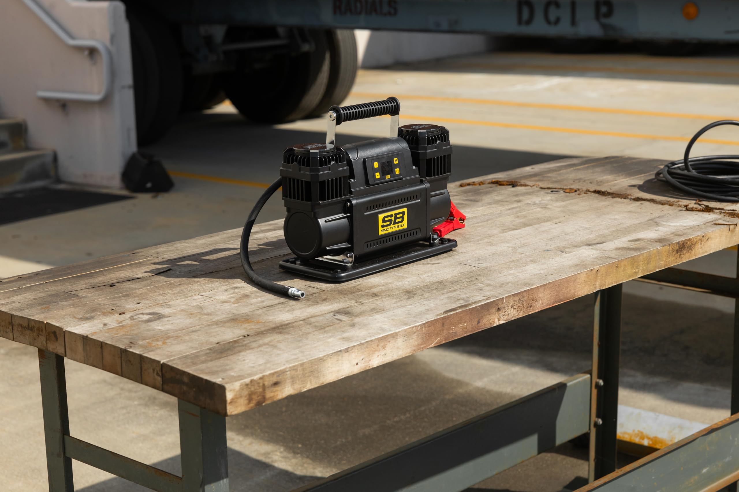 SmittyBilt PORTABLE DUAL HEAD COMPRESSOR WITH BAG - SB2782