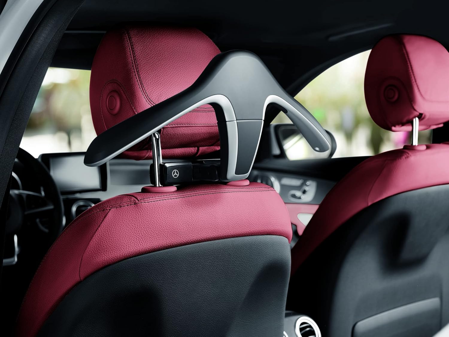 Mercedes Benz Style and Travel Equipment Base Equipment Style & Travel