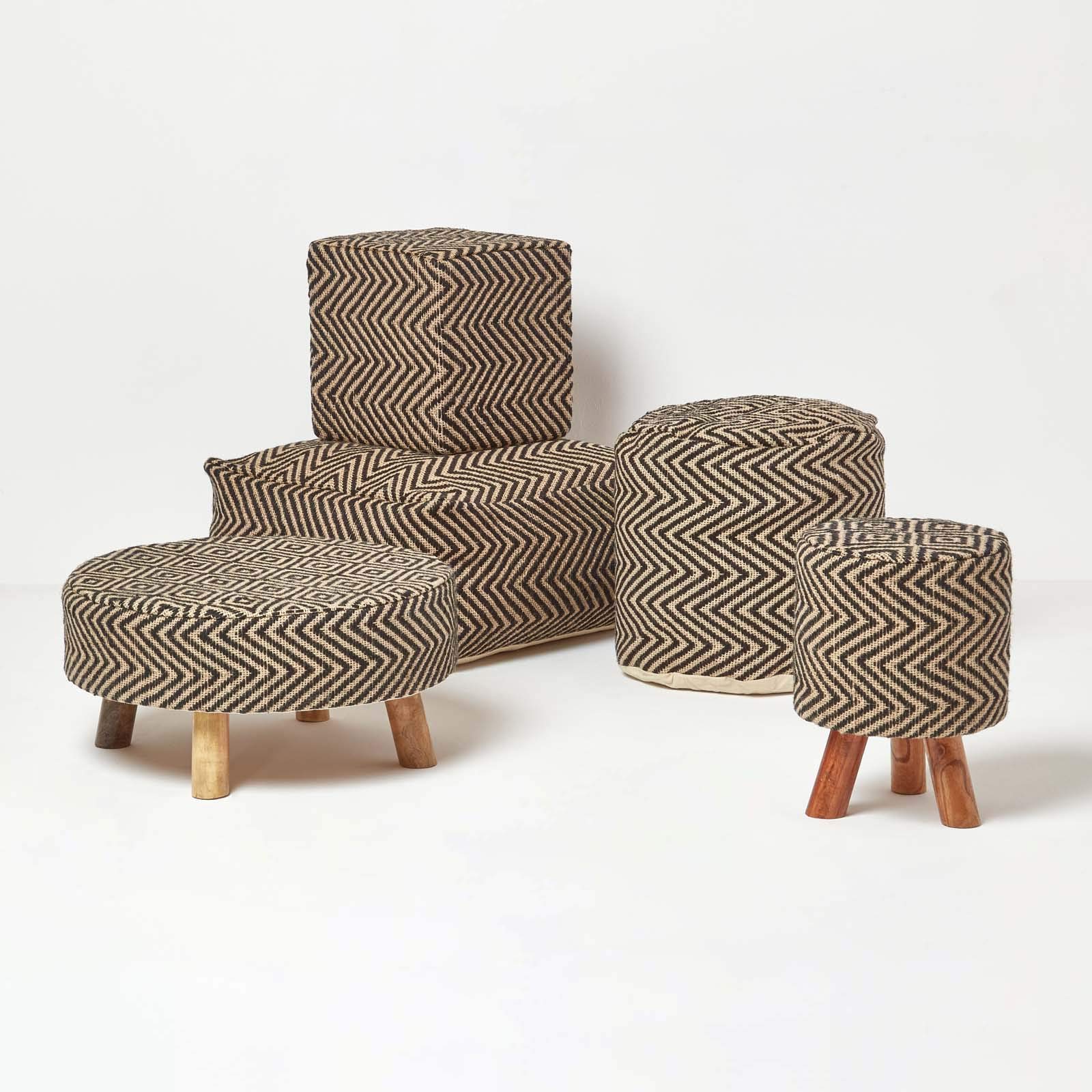 HOMESCAPES Pouf en Jute Motif Chevron Coloris Noir 45 x 40 cm