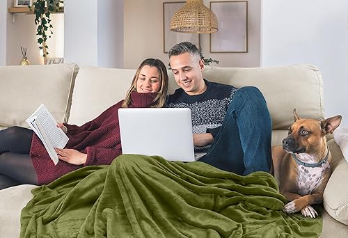 Miniatura 5 de Utopia Bedding - Manta polar de 8.85 ozyd, tamaño queen, color verde oliva, manta de cama antiestática, mullida, suave, de microfibra (90 x 90