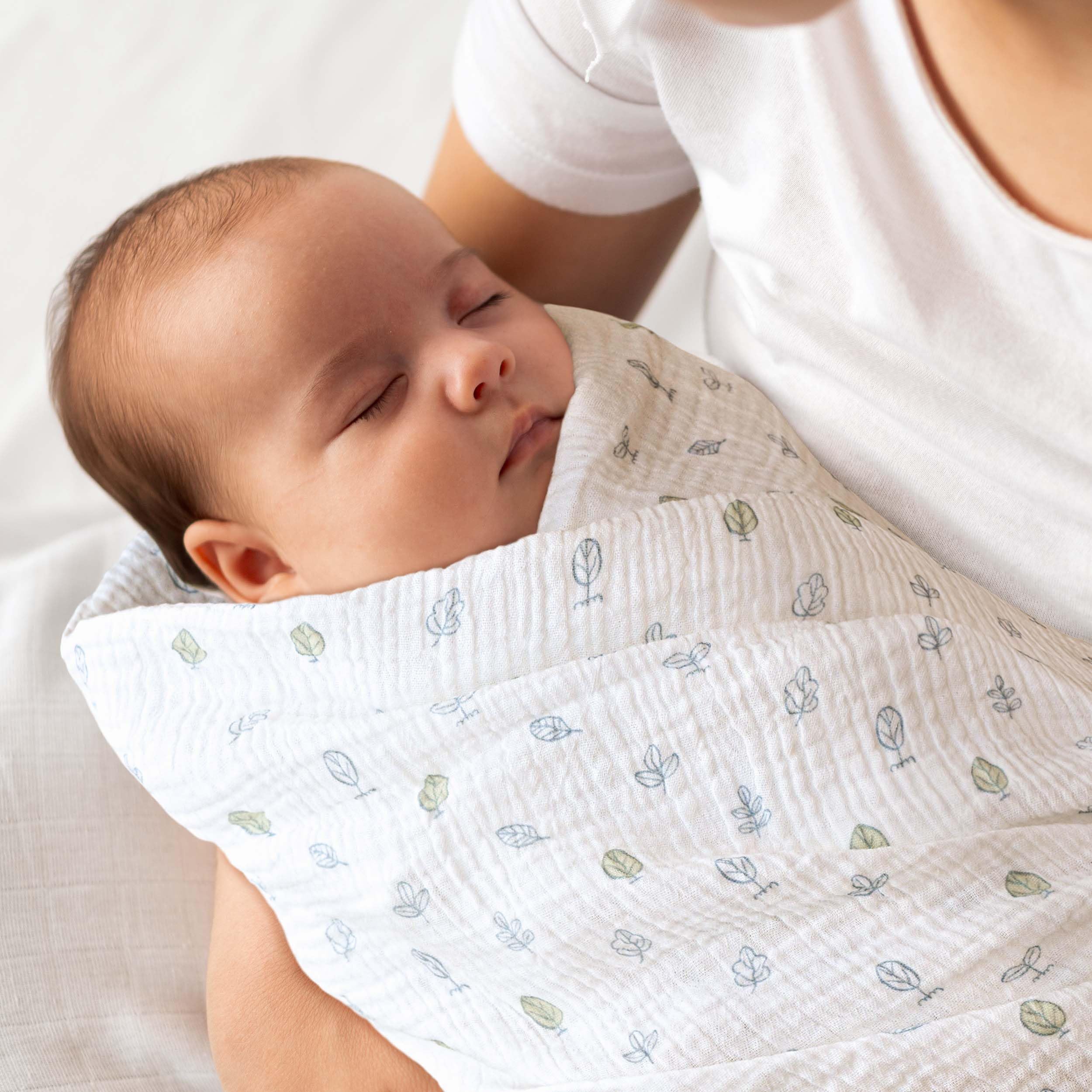 Soarwg Kids Muslin Swaddle Baby Blanket Muslin Cloths for Newborns Pack of 3 Muslin Blanket, Large 95 x 100cm for Baby Shower Leaves - Image 4