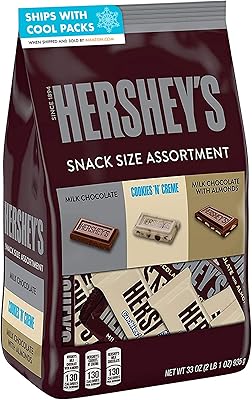 HERSHEY'S Assorted Milk Chocolate and White Creme, Individually Wrapped Snack Size Candy Bars Bulk Bag, 33 oz