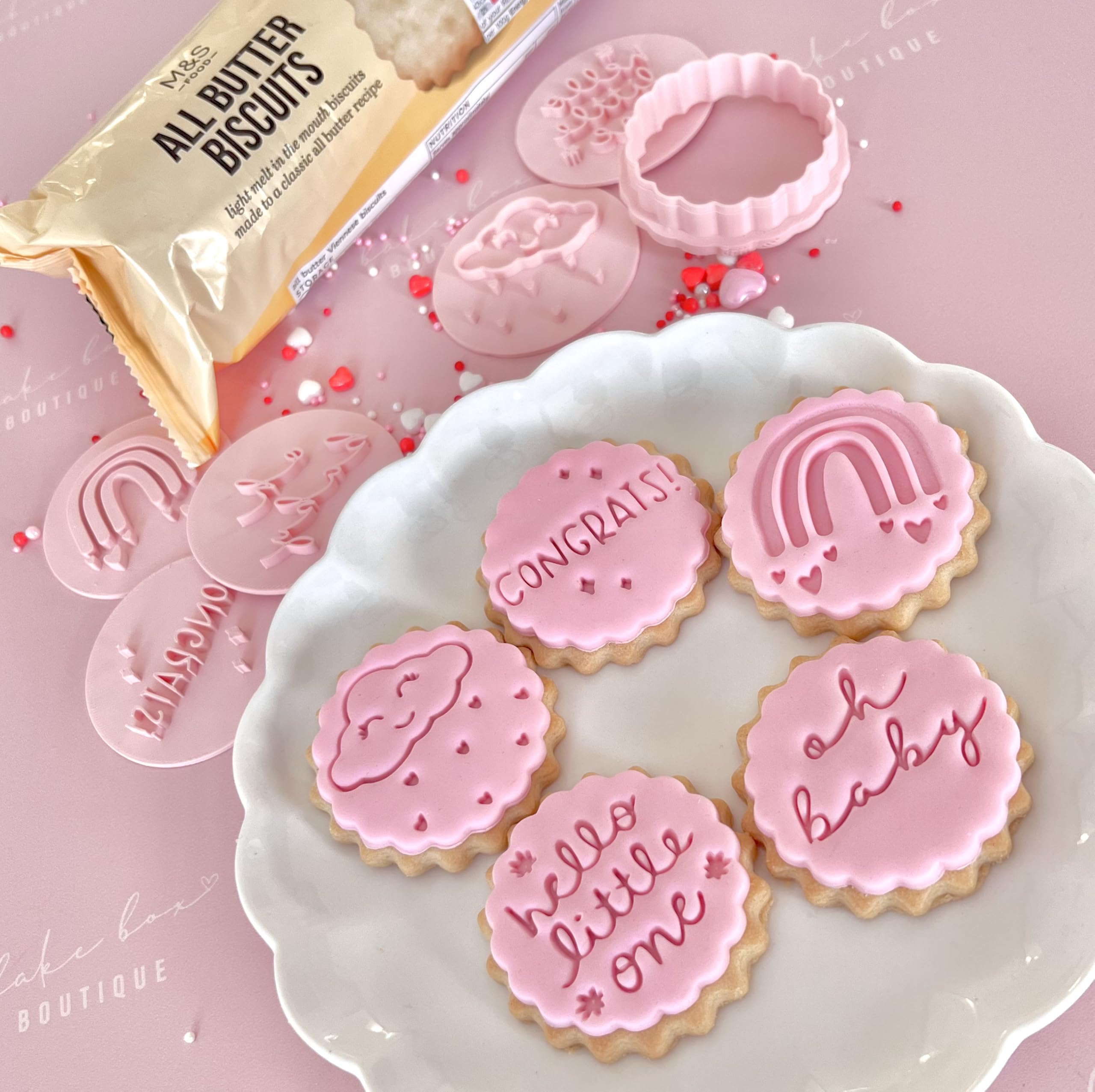 Tampon embosseur pour fête prénatale - Pour biscuits et biscuits - Pour bébé fille ou garçon - Réutilisable - Marquages et spencers assortis gratuits