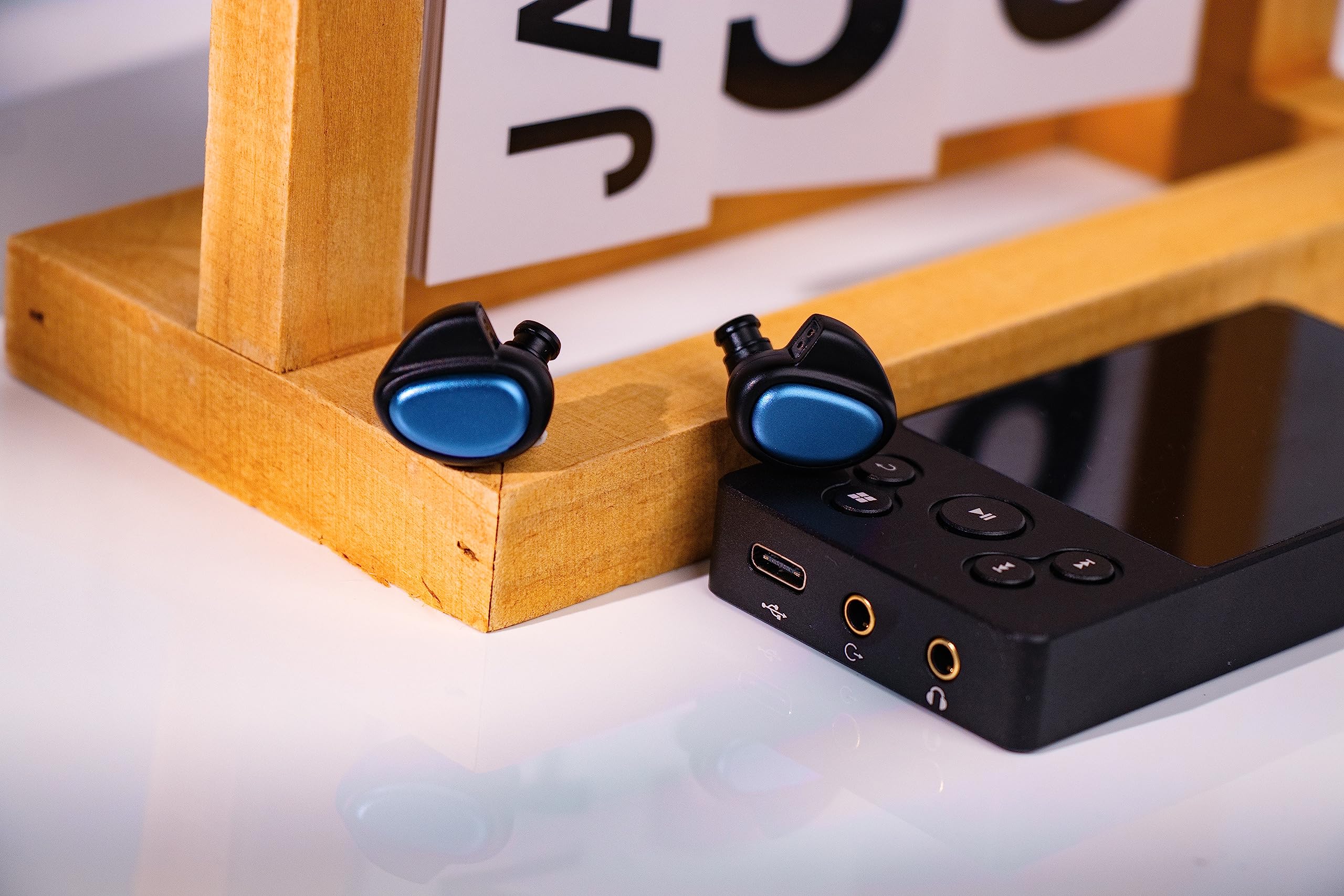 Amazon.com: Linsoul Tripowin X HBB Kailua Dual Dynamic Driver in