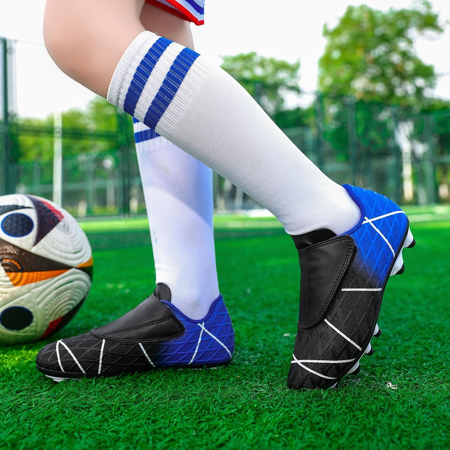 Kids Soccer Cleats Boys Girls Firm Ground Soccer Shoes Youth Professional Athletic Outdoor Football Cleats Shoes - Image 2