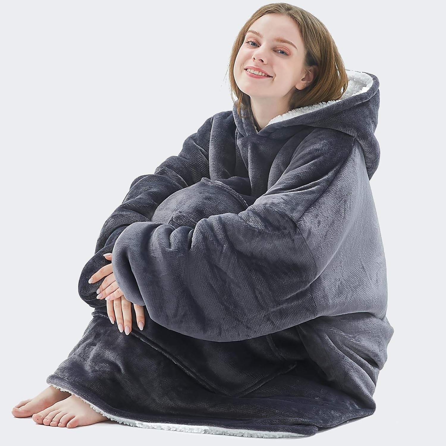 Oversized Hooded Blanket Sweatshirt with Pockets - Cozy Flannel Sherpa for Women & Men
