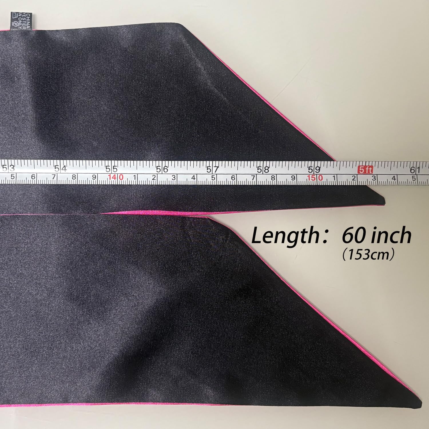 2 bufandas de satén con borde para mujer, peluca de encaje frontal, antideslizante, banda de agarre para yoga, maquillaje, facial, deportes (un lado negro, patrón de marca de un lado) longitud 60