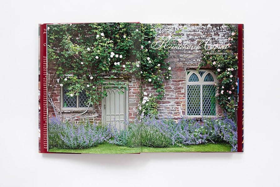 The English Country House : Peill, James, Fellowes, Julian