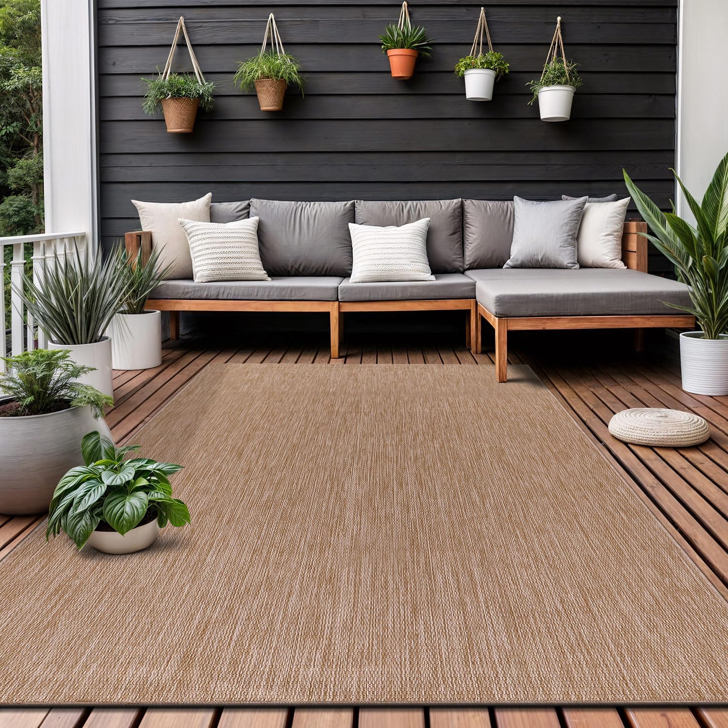 Beige 6' x 9' Synthetic Indoor/Outdoor Washable Rug