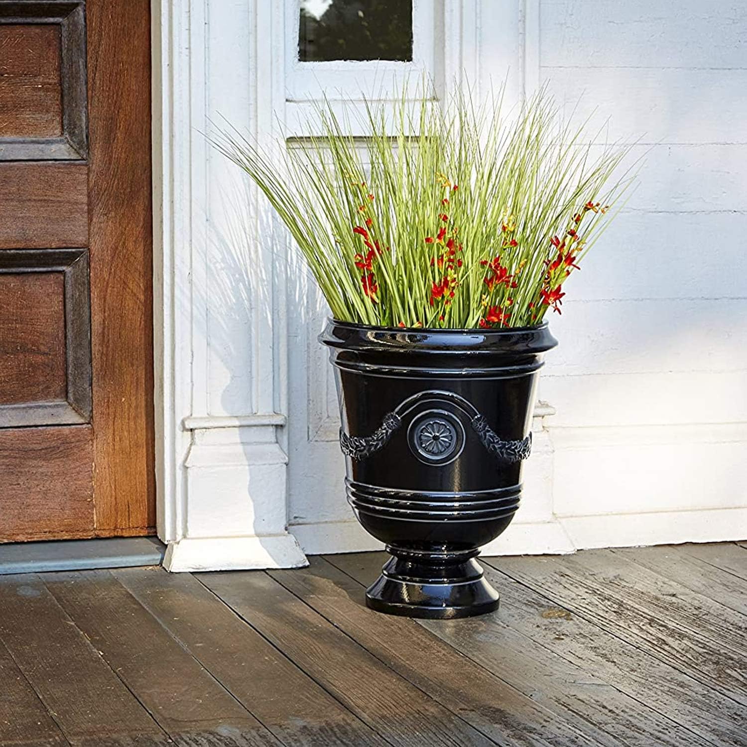 Southern Patio 15" Diameter Porter Urn Planter, Black