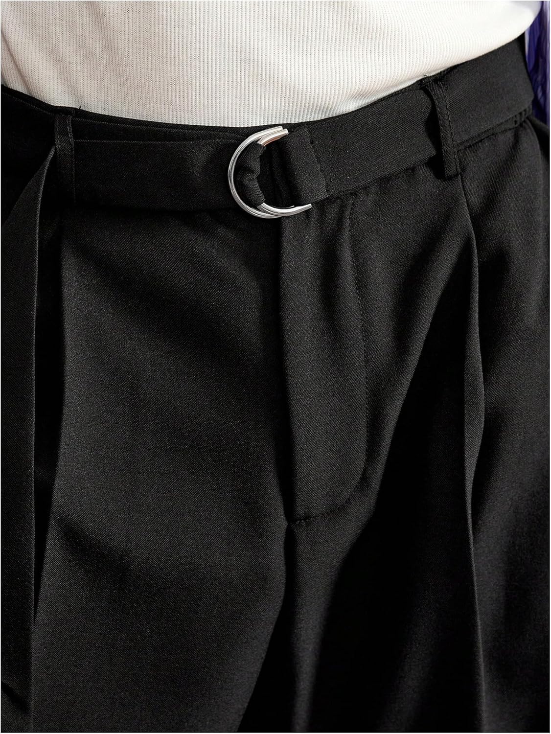 Verdusa Men's Straight Leg Belted Dressy Shorts Summer Knee Length Shorts