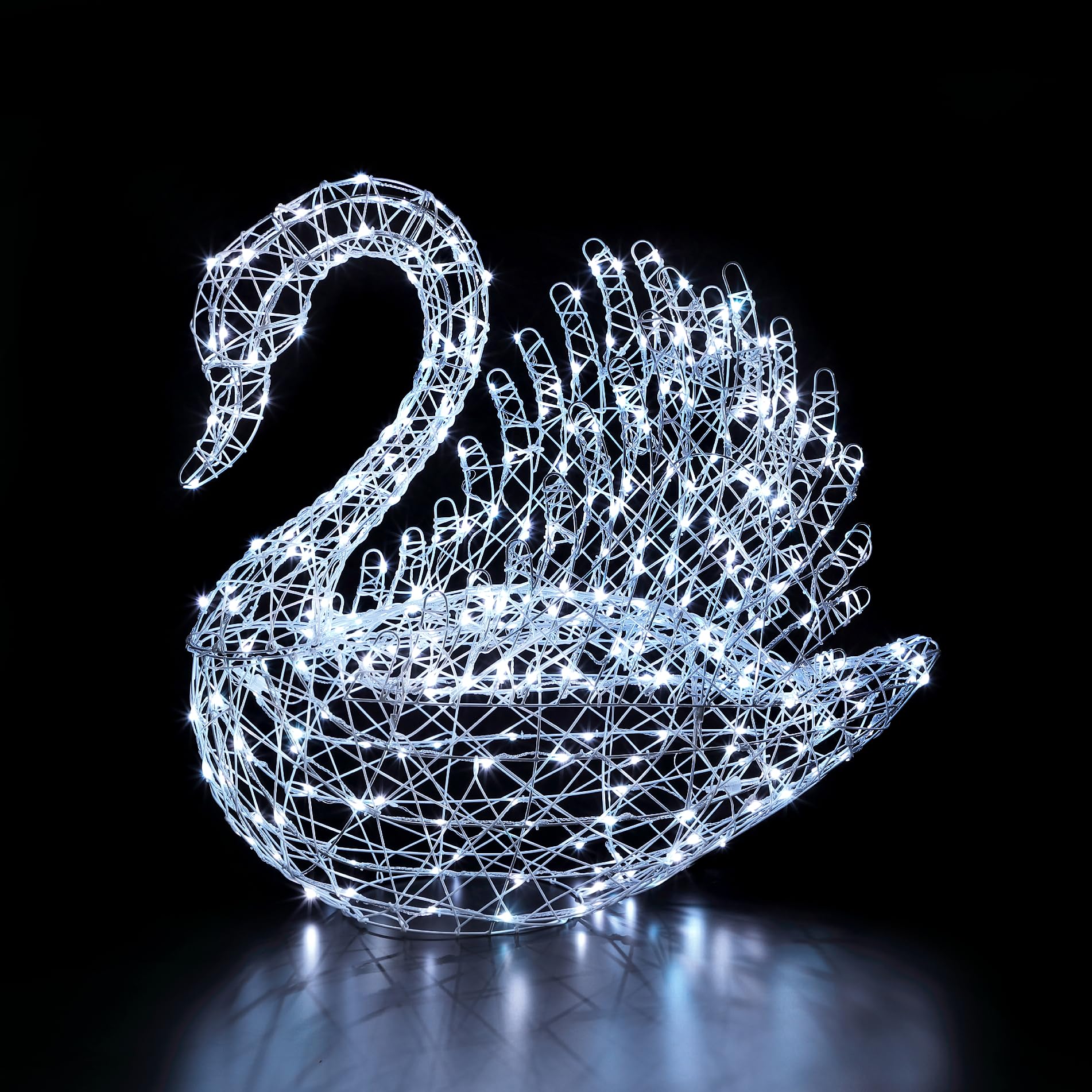 Noma White Rattan Serpentine Swan, 300 Colour Changeable LED's, 1m