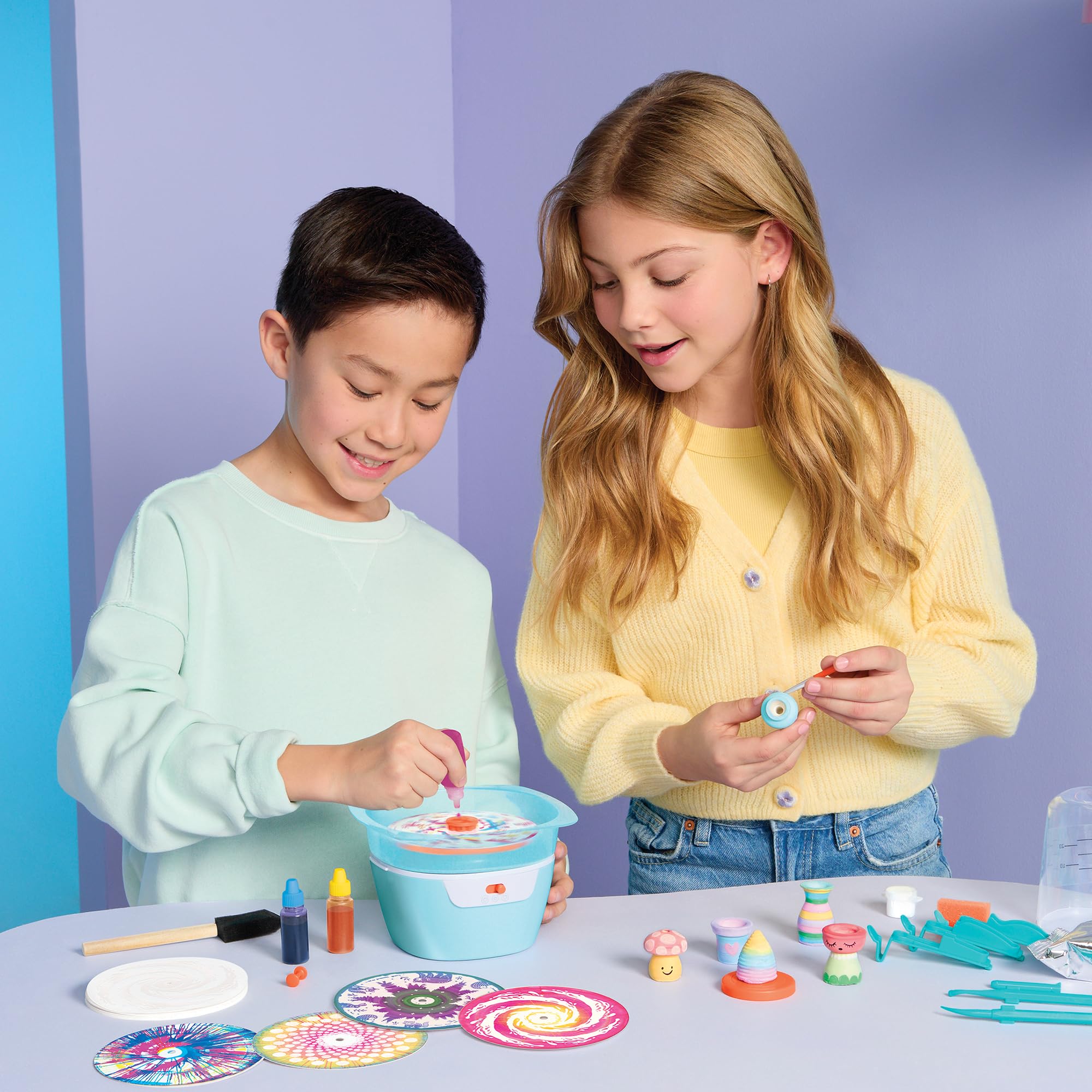 Make It Real Kit Cerámica 2 en 1, Torno y Spin Art para Niños