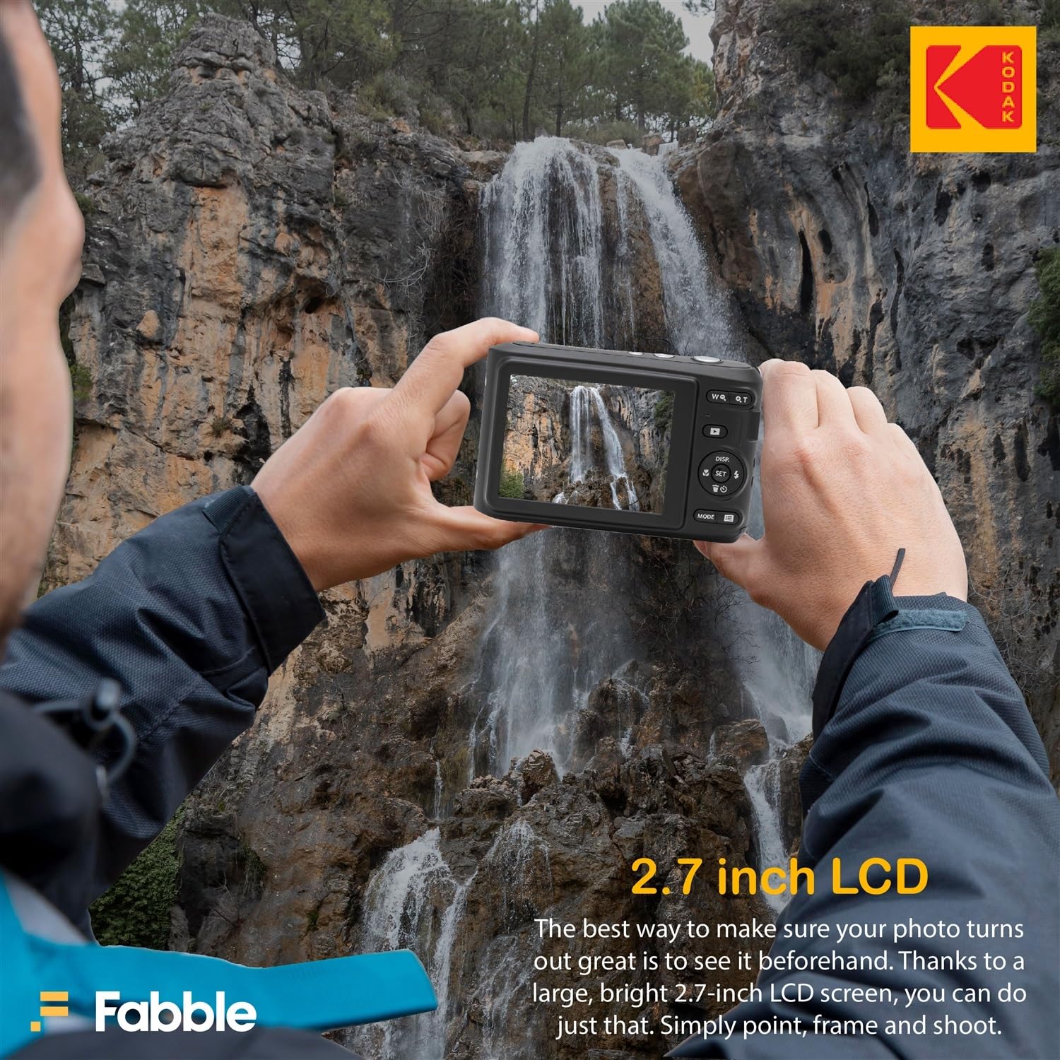 Kodak PIXPRO FZ45 - Fotocamera digitale (bianco) 16 MP, zoom ottico 4x, grandangolo da 27 mm, kit di fotocamera compatta per punto e ripresa, con custodia, lettore di schede SD, pellicole protettive