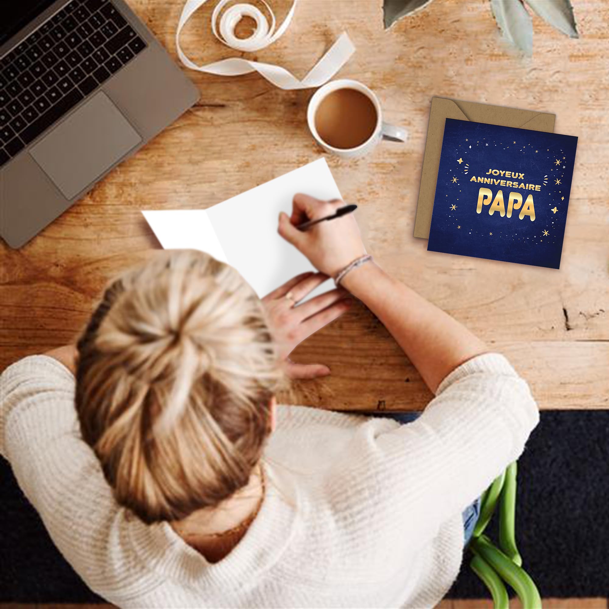 Image secondaire de Carte d'Anniversaire Étoilée avec Enveloppe - Edition Colibri