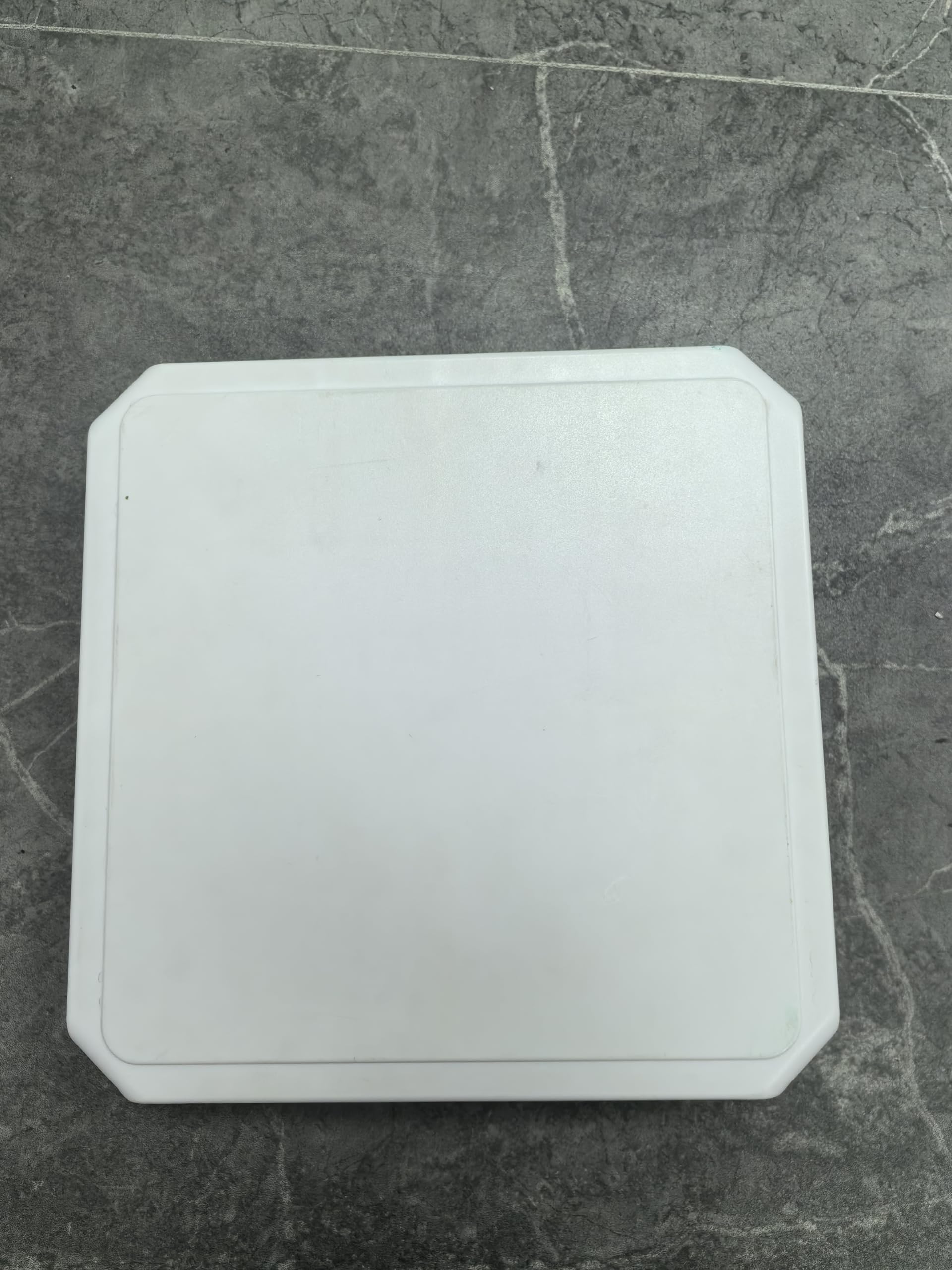 Antenne de plaque extérieure double bande, WiFi 2,4/5 GHz, gain élevé 17 dBi, étanche IP67, compatible avec support mural, blanc