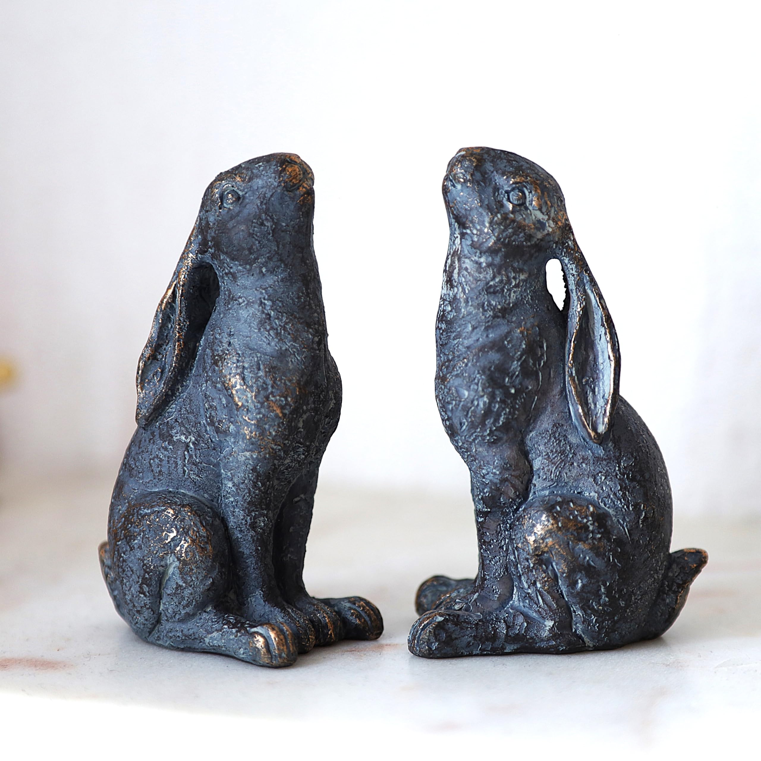 Fyne-Finds Set of 2 Small Resin Moon Gazing Hare Ornament Home Living Room Decorative Ornament Figurine Statue