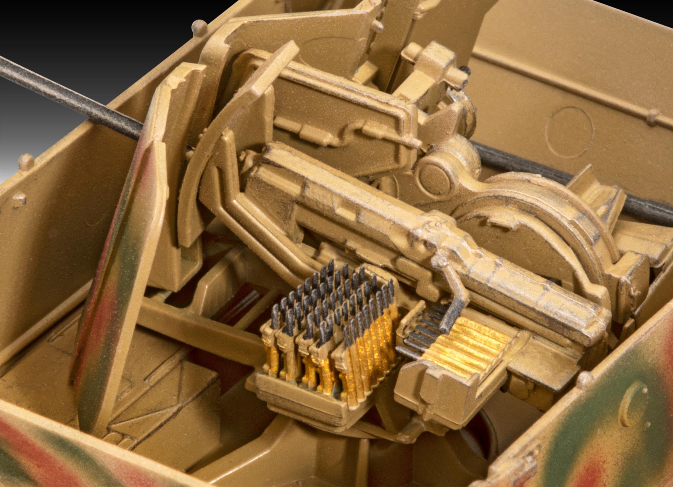 Revell Flakpanzer IV Möbelwagen 03363 - Kit modellino in plastica non costruita/non verniciata, 3,7 cm, in scala 1:72