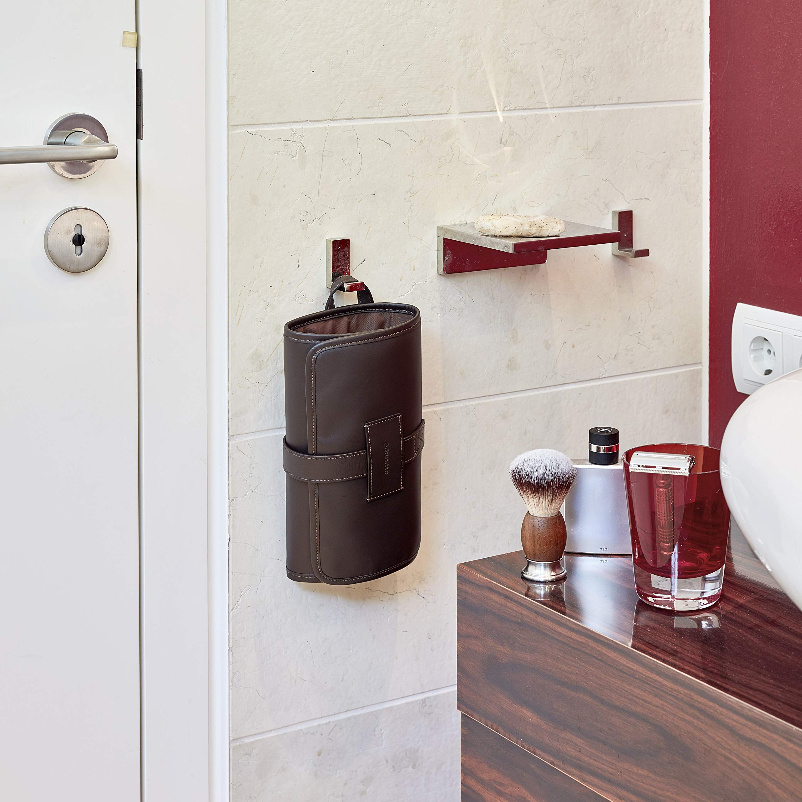 Störtebekker® Borsa da barba in pelle premium - Custodia per rasoio fatto a mano per la cura della barba, pennelo da barba, rasoio di sicurezza e accessori - Fine Toilet Bag & Borsa da toilette