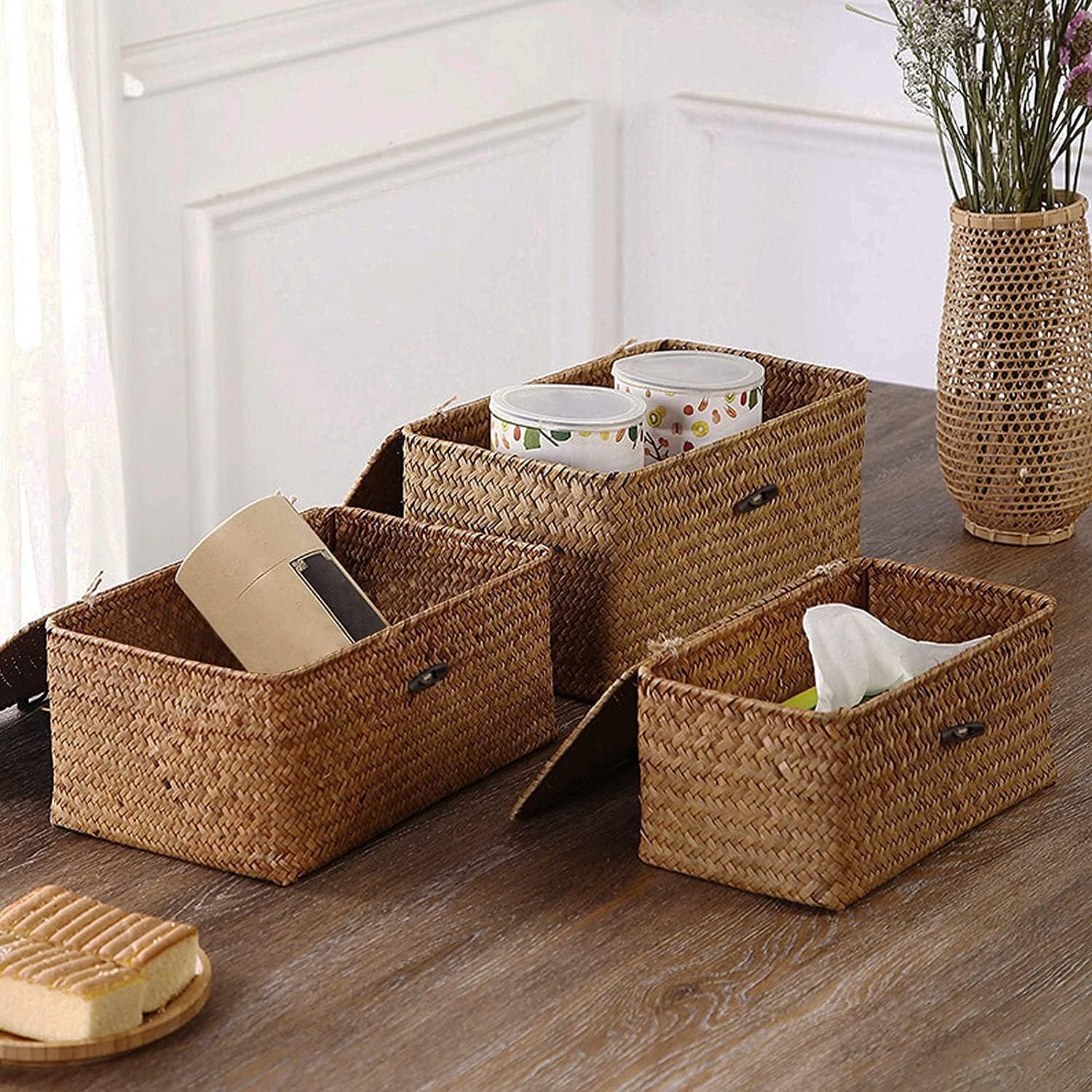 Lot de 4 Panier de Rangement en Osier Tressé,Panier Rotin Osier Couvercle Naturel BoîTe de Rangement en Tressé Avec Couvercle Organiseur de Maquillage pour Salle de Bains,Salon,Cuisine