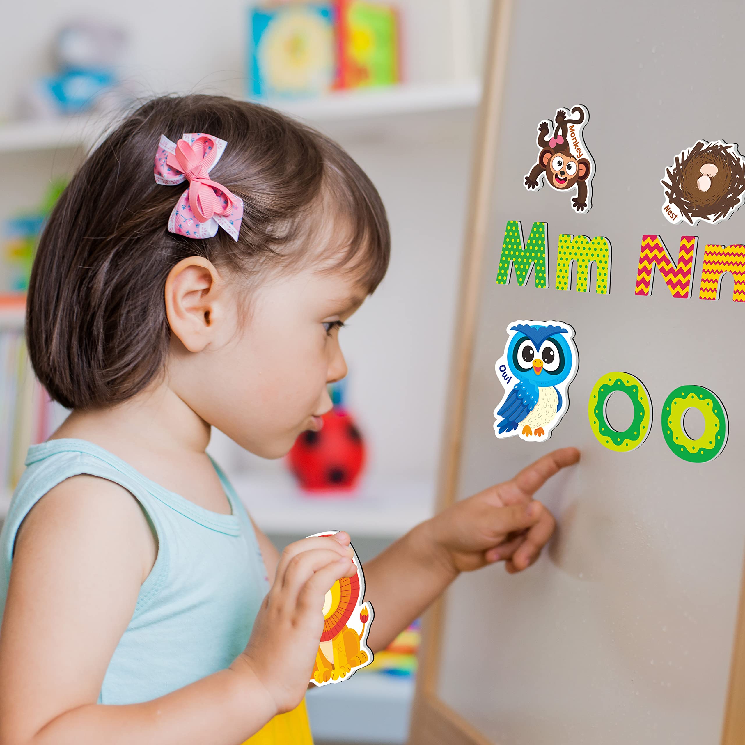 78 magnetisches Alphabet, 26 Großbuchstaben, 26 Kleinbuchstaben und 26 Objektmuster, entzückendes Tieralphabet ABC-Kühlschrankmagnete Lernspielzeug für Kleinkinder im Alter von 3 4 5 Jahren