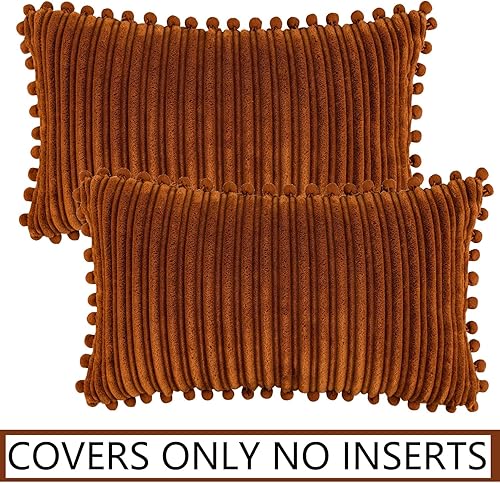 Miniatura 7 de UGASA - Juego de 2 fundas de almohada decorativas de rayas bohemias con pompones, de franela suave, rectangular, para sofá, dormitorio, decoración