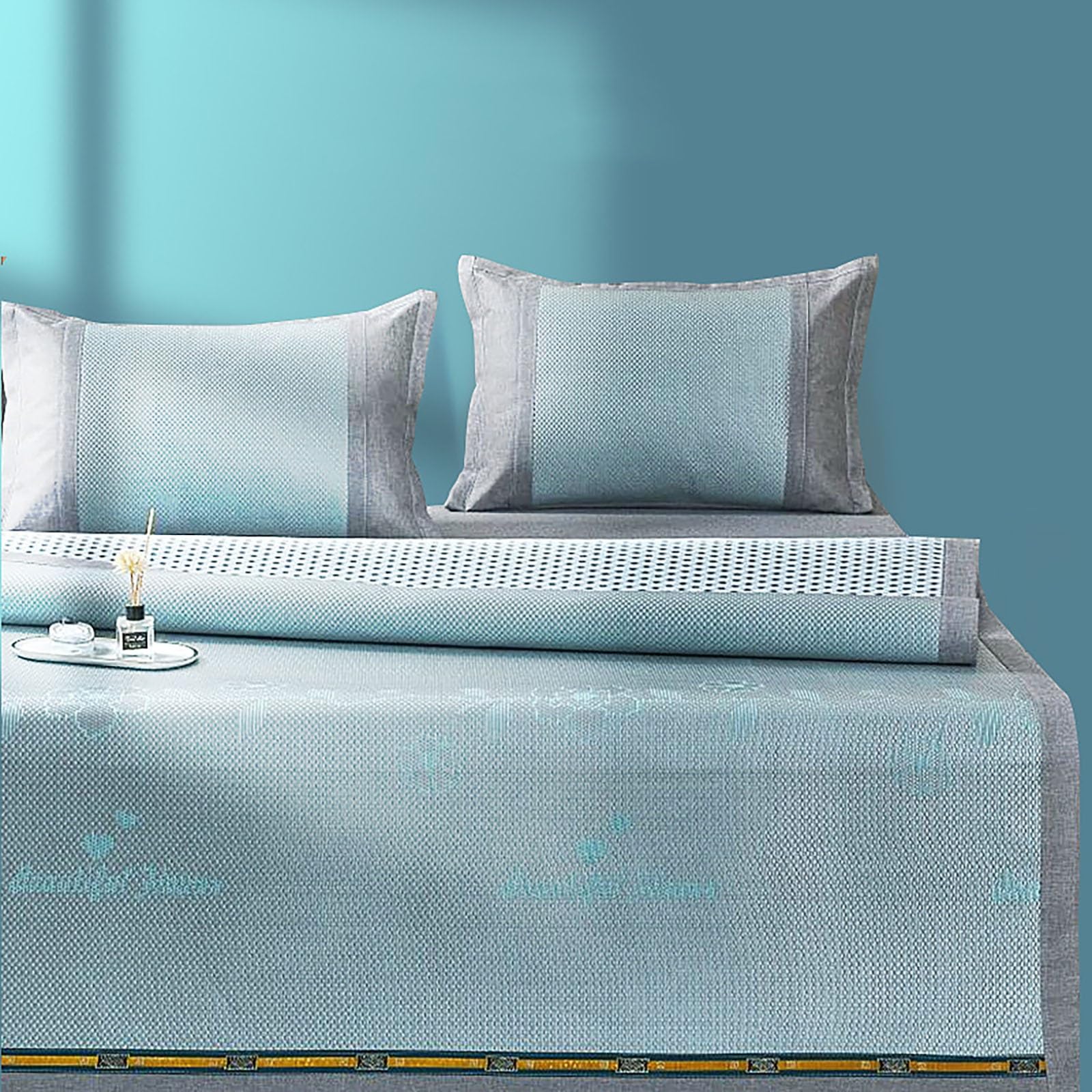 Tapis de couchage rafraîchissant en bambou carbonisé pour réguler la température de votre lit