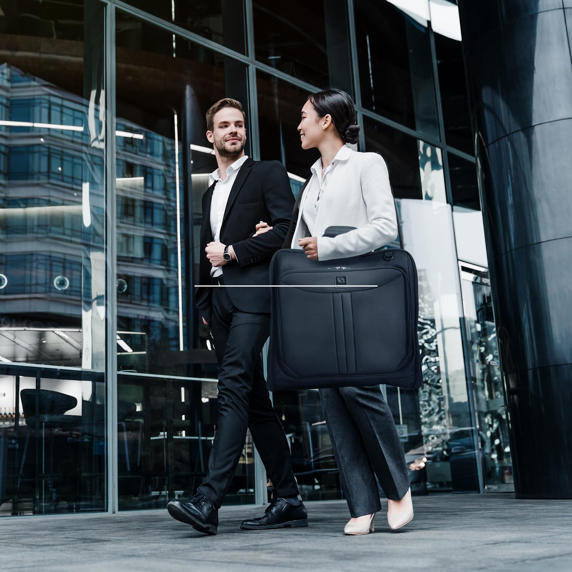 ZEGUR Bolsa de Transporte para Ropa para Viajes y Viajes de Negocios, diseño Elegante, con Correa para el Hombro y Bolsillos de organización