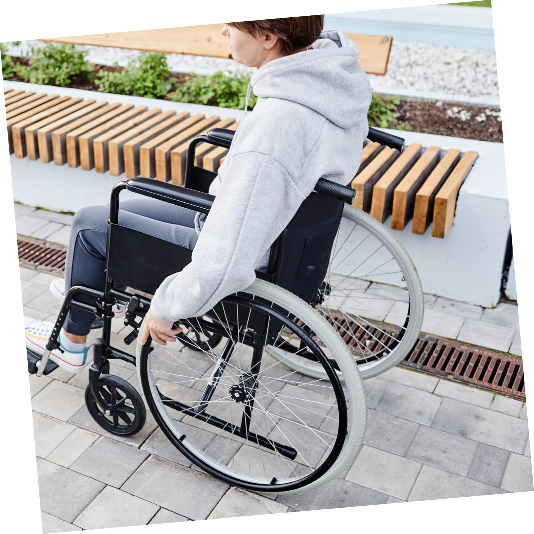 Elastischer Rollstuhlreifen aus Pu Ersatzteil für Rollstuhl Vollrad Ersatz ohne Aufpumpen Passend für 24 Zoll Robust und Langlebig | Ersatzreifen für Rollstuhlräder, Solides Design mit Pu Ausführung, Langlebiges Zubehör für 24-zoll Räder