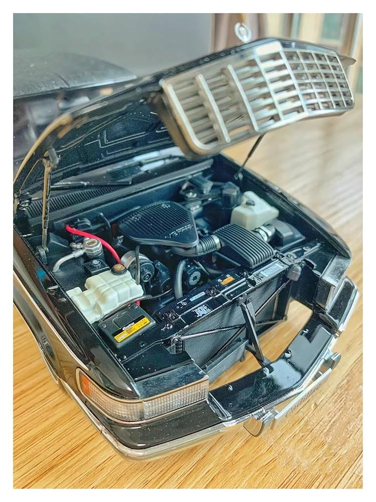 603-021 XIAOGUANG 1/18 キャデラック フリートウッド 並行輸入品】キャデラック XIAOGUANGモデル 1:18スケール