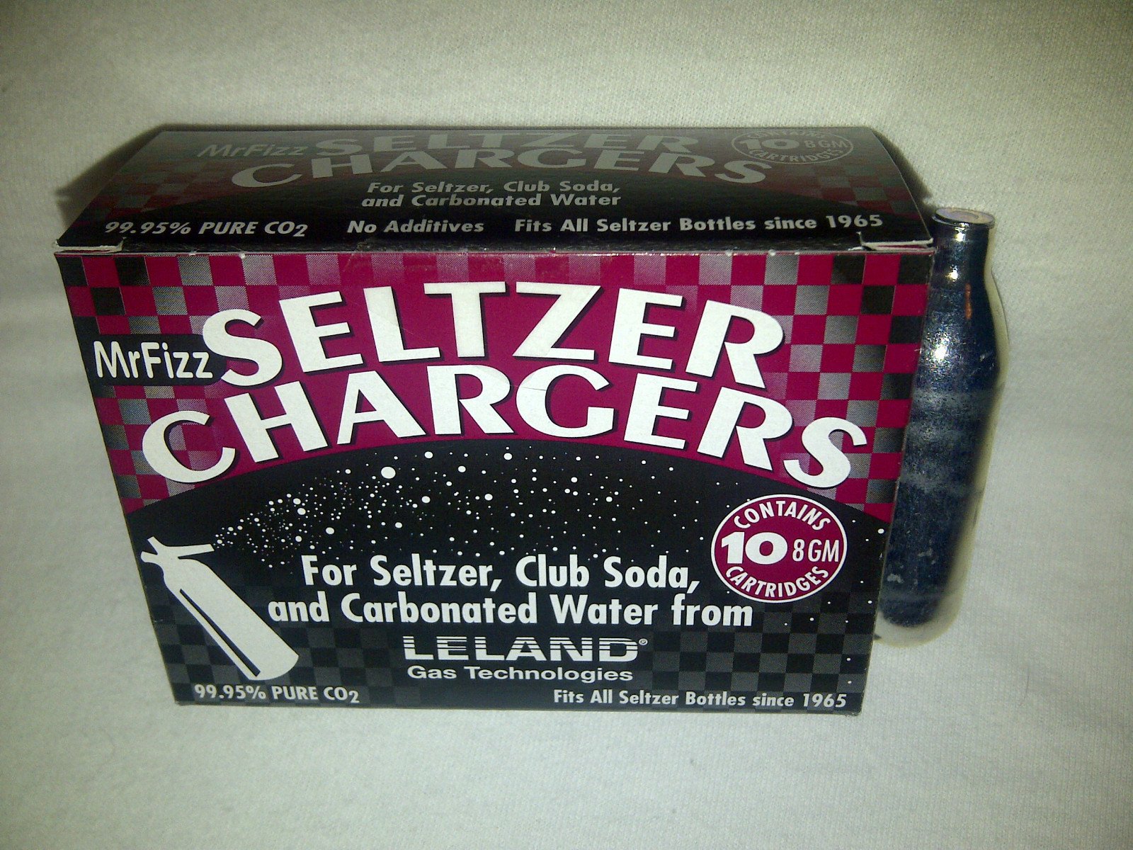 30 Leland (LE10 CO2) CO2 soda chargers - 8g C02 seltzer water cartridges - 3 boxes of 10