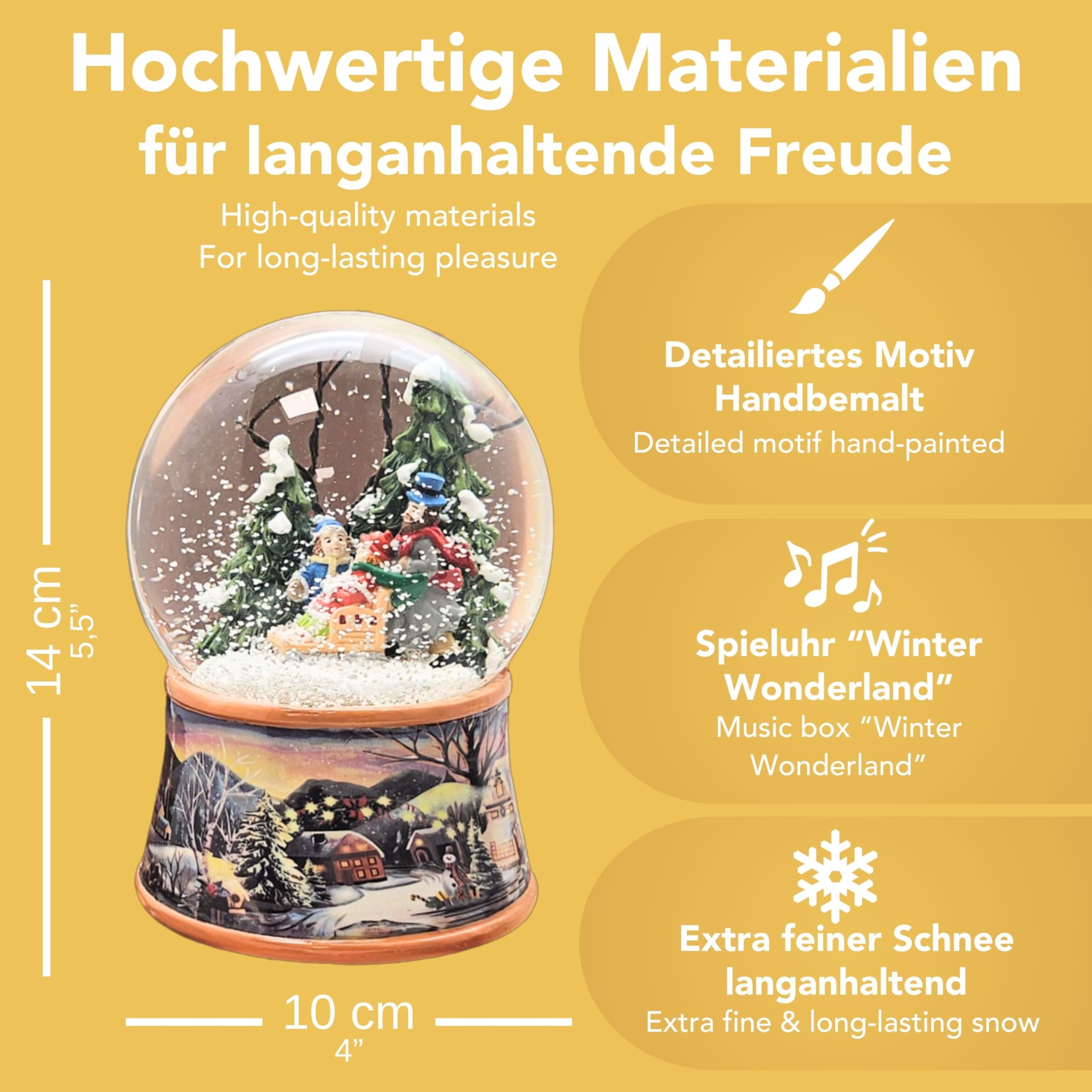 Boule à neige de Noël avec musique - Promenade d'hiver en famille et traîneau - Socle paysage d'hiver ocre - Hauteur : 14 cm - Largeur : 10 cm - Boule à secouer Noël et hiver avec boîte à musique