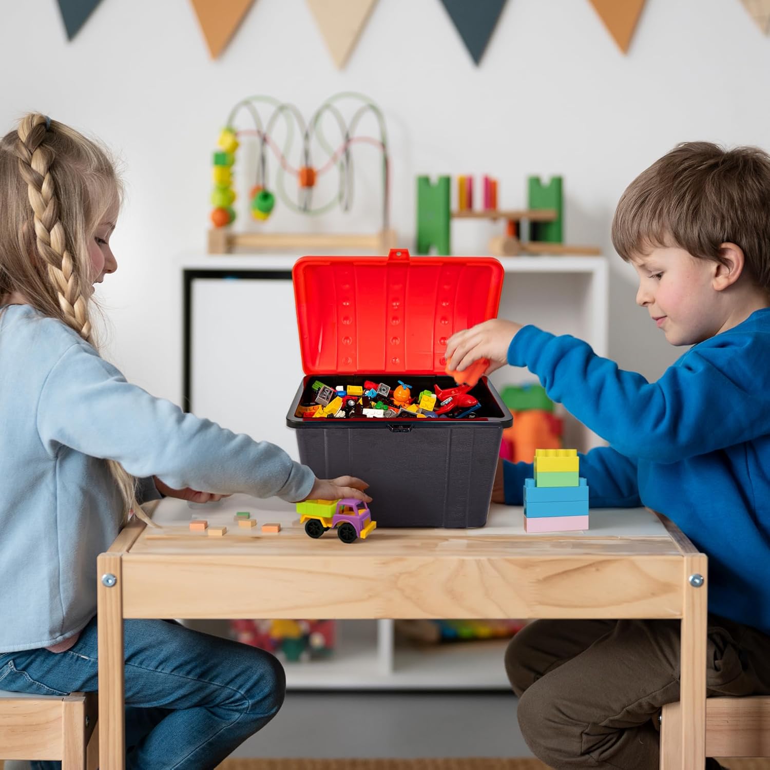 ArtCreativity Treasure Chest Box for Kids - Black Wood Grain Texture with Red Cover and Functional Metal Lock and Keys, 9.25" x 7.5" x 7" - Plastic Treasure Box Chest for Classroom Kids Prizes Storage