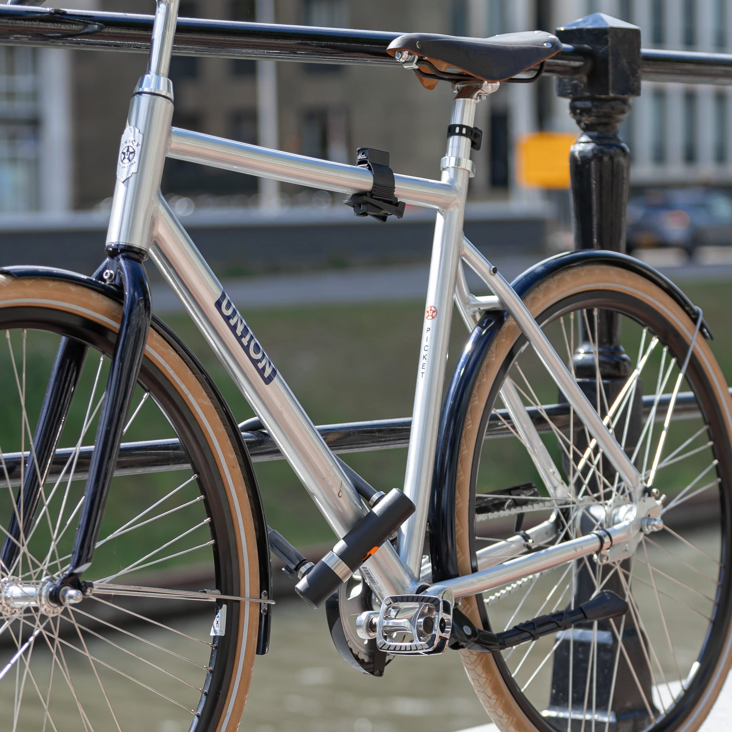 AXA Newton Pro Antivol vélo, Antivol U, Cadenas pour vélo et scooter, VTT, Vélo électrique, Extra robuste, Sécurité 15 sur 15, 19 cm x 17 mm