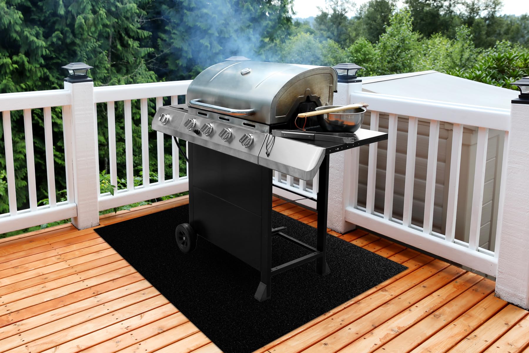 TRIUMPH Tapis de protection pour le barbecue pour terrasse, extérieur – noir 150x200 cm