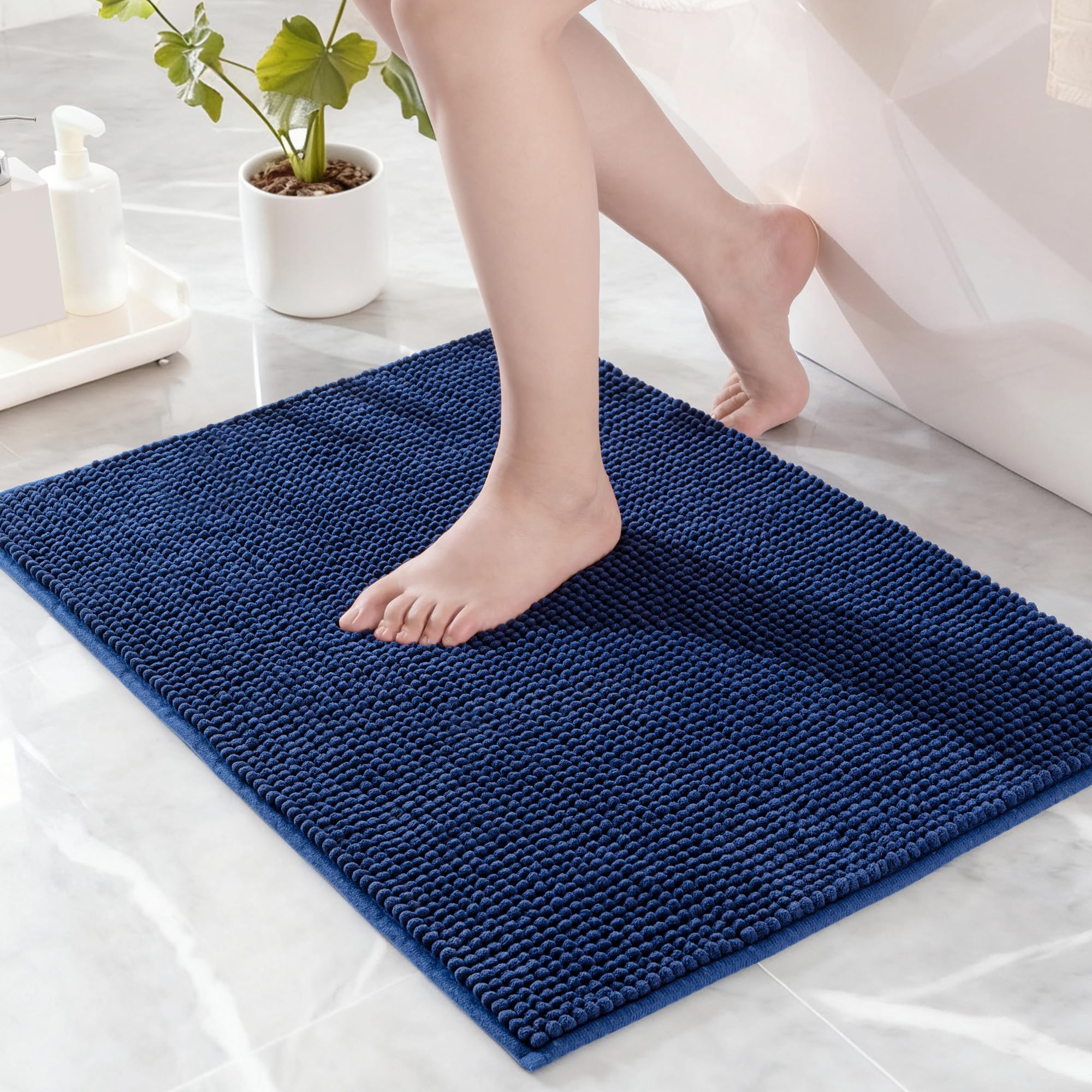 Exclusivo Mezcla Chenille Bath Mat 50 x 80 cm, Extra Soft Non-Slip Absorbent Bathroom Mat, Machine Washable Quick Dry Bath Rugs for Bathroom Floor, Shower, Home Decor, Navy Blue