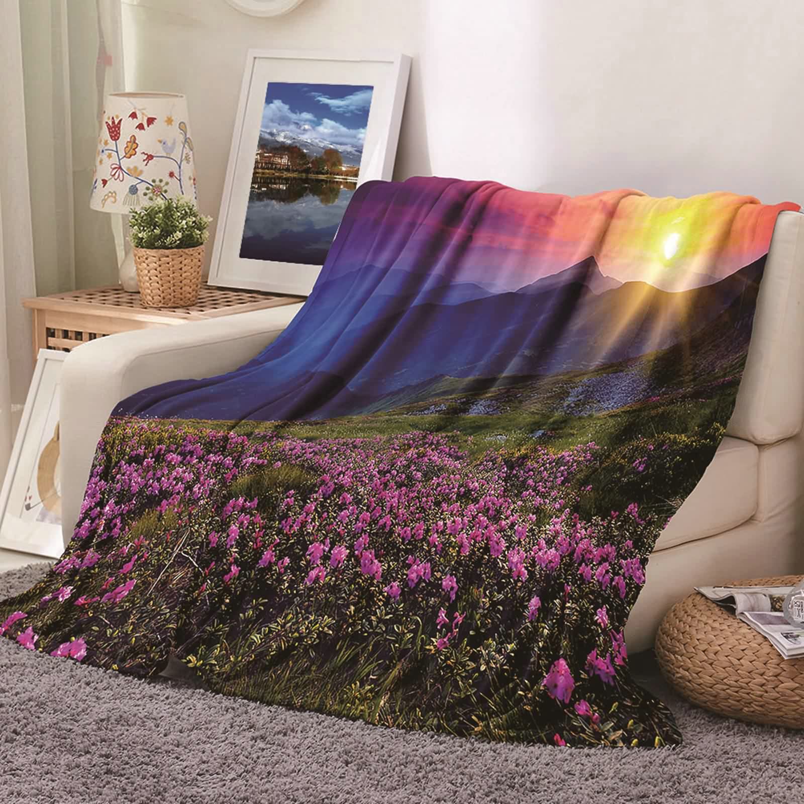 Aeici Couverture Polaire, Couverture Imprimée Enfant Couverture 180x200 cm Montagne Fleurie Coucher de Soleil Couverture de Canapé Cadeau pour Adultes et Enfants