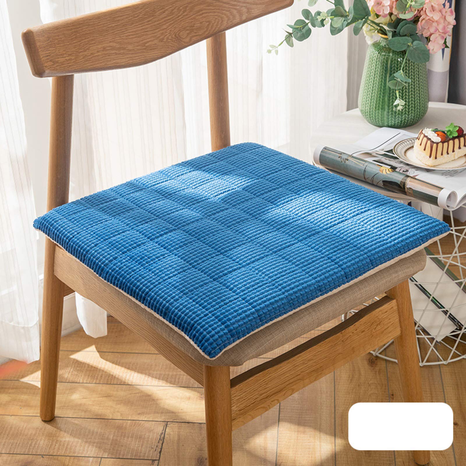 Coussin d'assise extérieur pour sublimer vos meubles de jardin et repas en terrasse