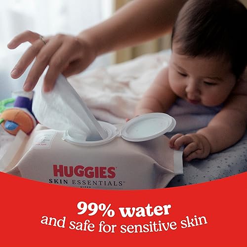 Miniatura 8 de Paquete de pañales Huggies Skin Essentials para bebé, talla 4 (22-37 libras), 150 unidades + toallitas para bebé Huggies Skin Essentials,