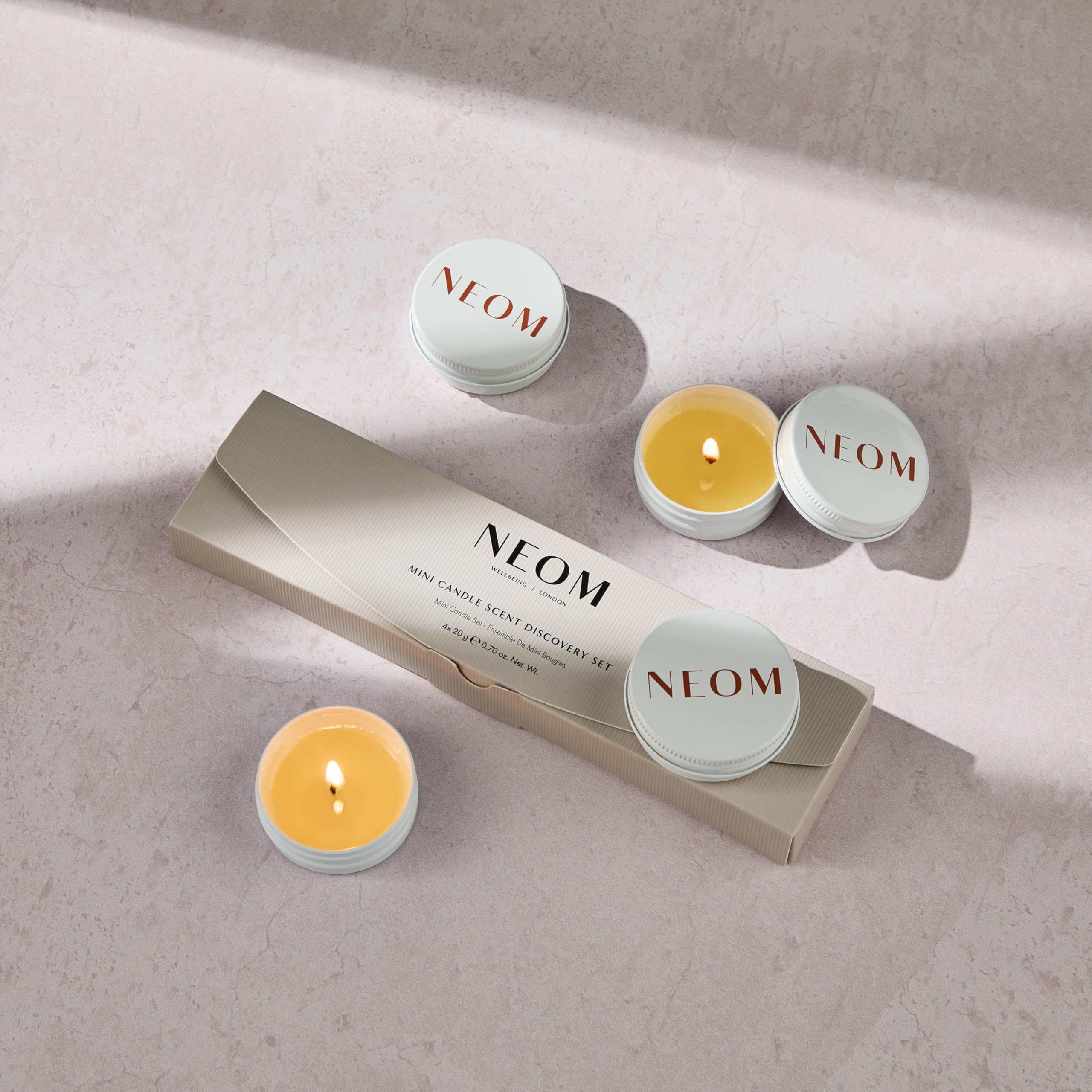新品　箱付き　未使用　NEOM キャンドル 420g 新品 箱付き 未使用 NEOM キャンドル 420g 新品 箱付き 未使用
