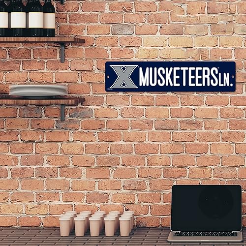 Vista 370 de Rico Industries Letrero de plástico de la NCAA de plástico de 4 x 16 pulgadas Alternativo