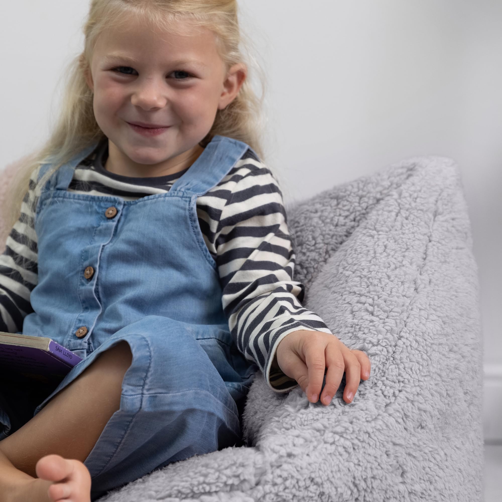 Icon Teddybär Sitzsack Kinder – Flauschiger Boucle-Kuschelsessel Mit Füllung (creme, Für Kinderzimmer)