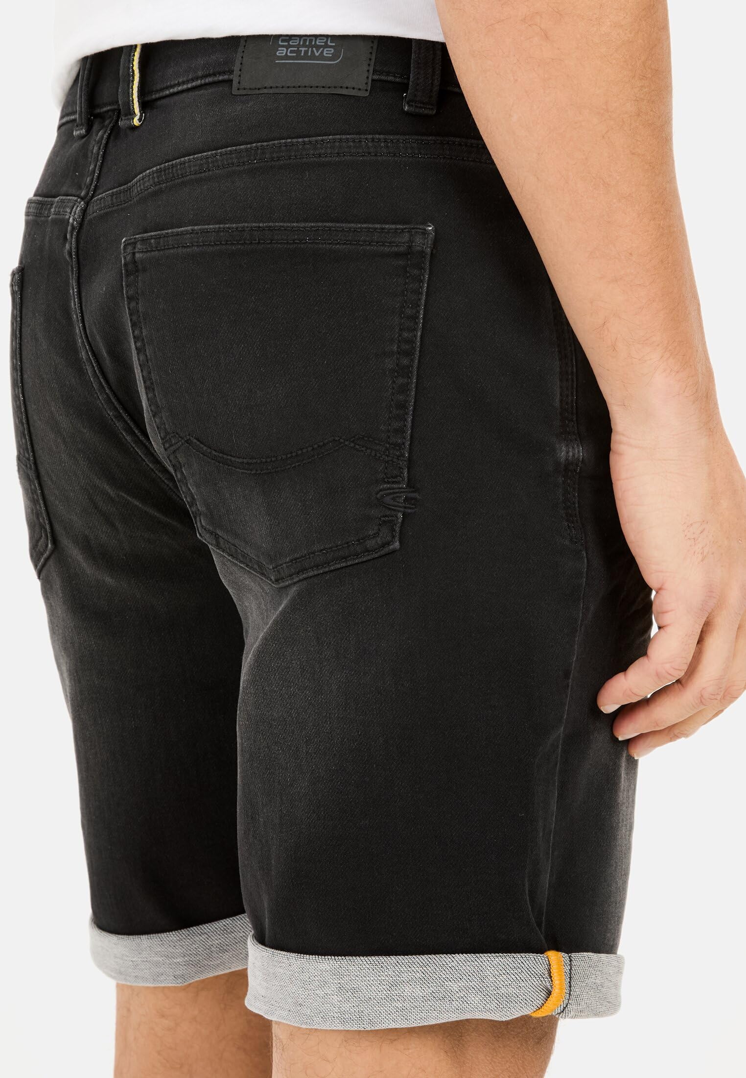 camel active Herren fleXXXactive® Bermuda Shorts mit Umschlagsaum