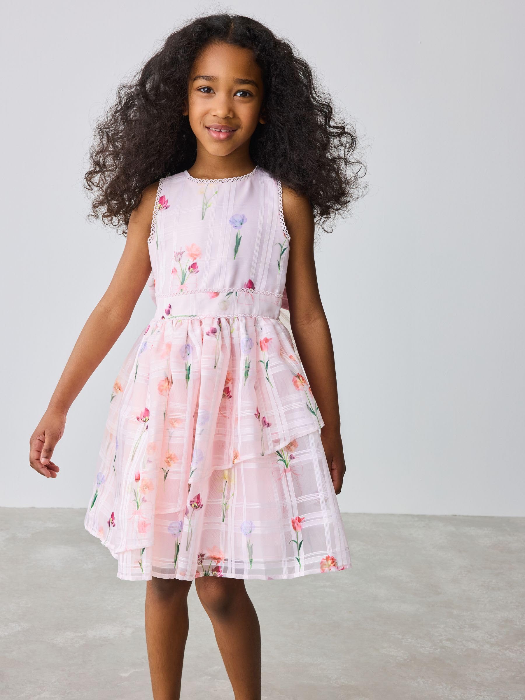 Mädchen Kleid mit Ausbrenner-Design am Rücken