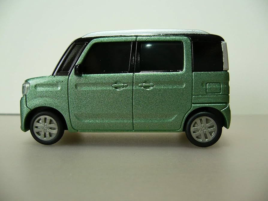 スペーシア ミニカー SUZUKI スズキ プルバックカー Amazon.co.jp: スズキ スペーシア ミニカー プルバックカー