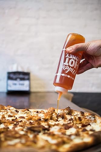 Vista 13 de Mike's Hot Honey Botella fácil de verter de 10 onzas (paquete de 2), miel picante con una patada, dulzura y calor, miel 100% pura, estable