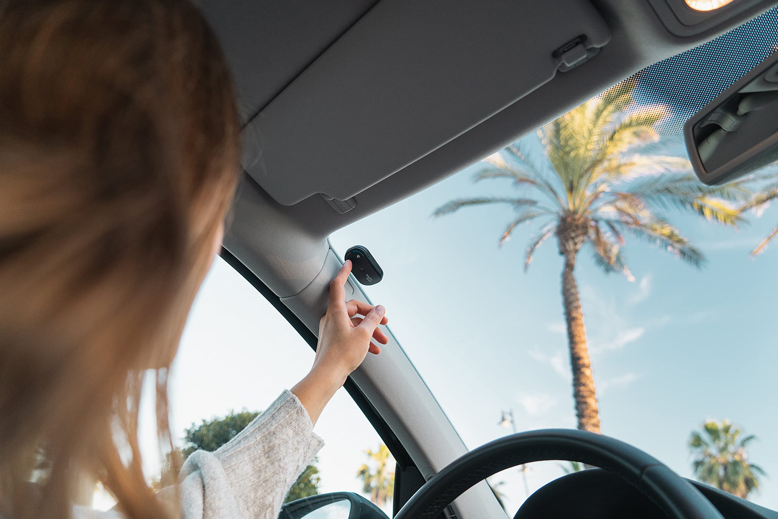 Saphe One+ Dispositivo per le allerte autovelox, segnalatore autovelox con segnale acustico e luminoso, segnalatore autovelox in tutta Europa, si avvia automaticamente alla partenza via Bluetooth.