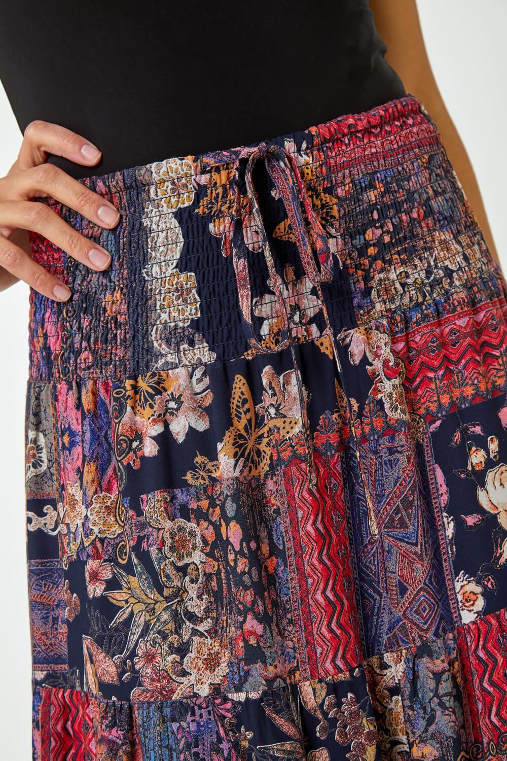 Amazon.co.uk: Roman Originals: Red Skirts
