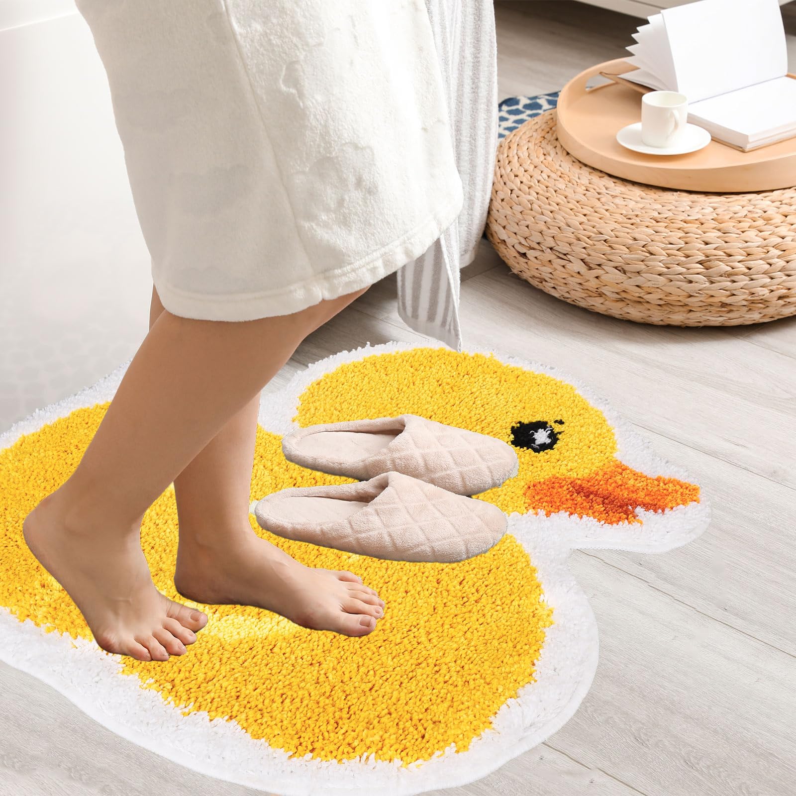 FYSUIMU Tapis de bain mignon en forme de canard jaune en forme de canard, tapis de bain décoratif antidérapant lavable pour anniversaire, fête prénatale, décoration de la maison et de la salle de bain