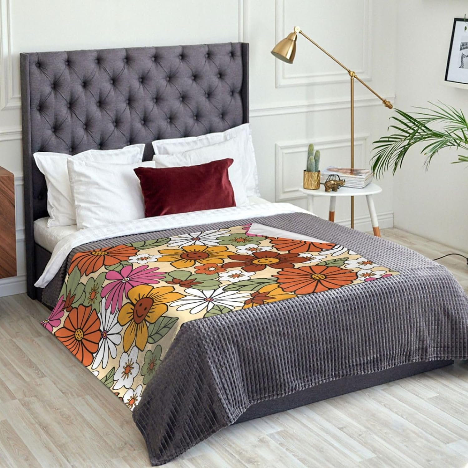 Retro Hippie Floral Blanket Soft Lightweight Throw Blankets Cozy Flannel Bed Throws for Sofa Couch Travel Home Room Bedroom Decor Gifts for Girls Women Kids Adults 60"x50"